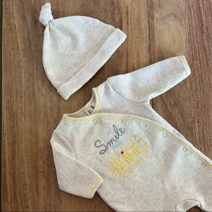 NWOT • ED by Ellen DeGeneres Newborn Set